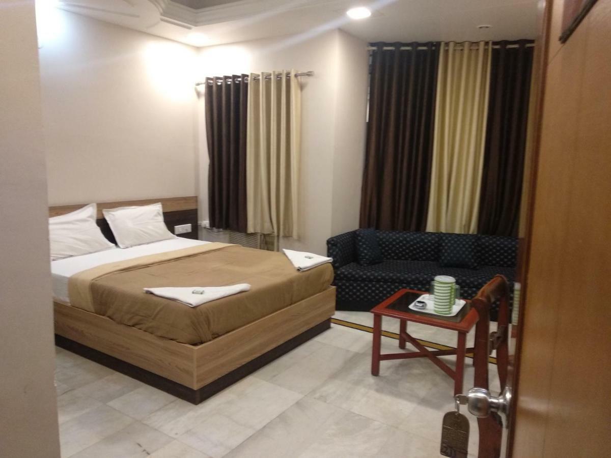 Hotel Rajwada International Belgaum Exterior foto